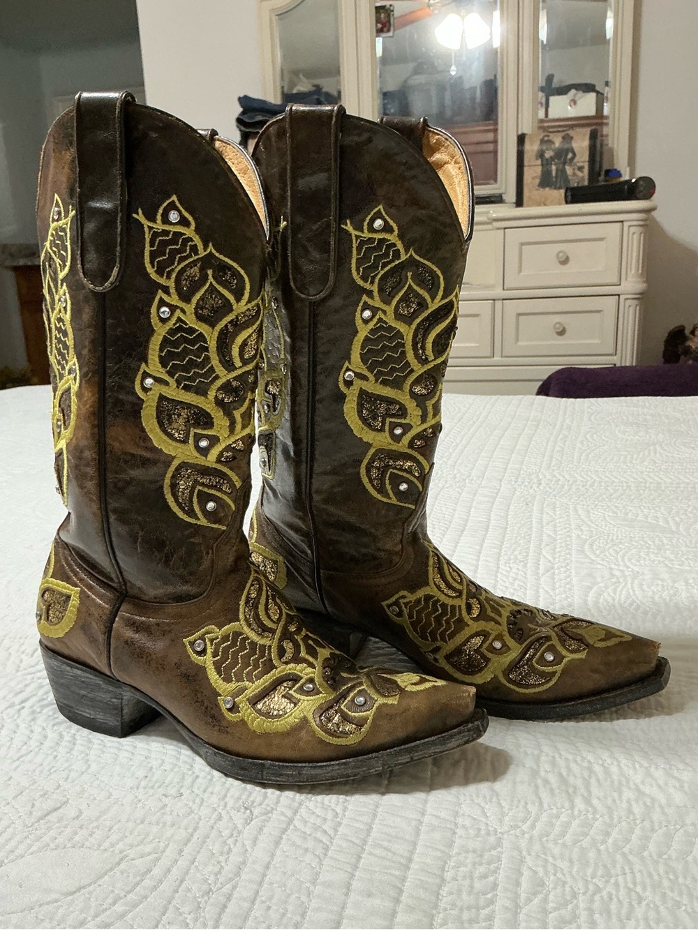Old Gringo Yippee Ki Yay Shayana Brown Yellow Embroidered Cowboy Boots 7B